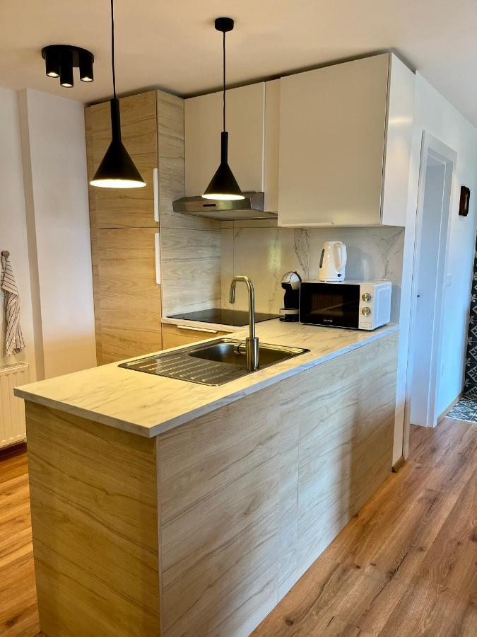 Apartments Pri Fencu 耶塞尼采 外观 照片