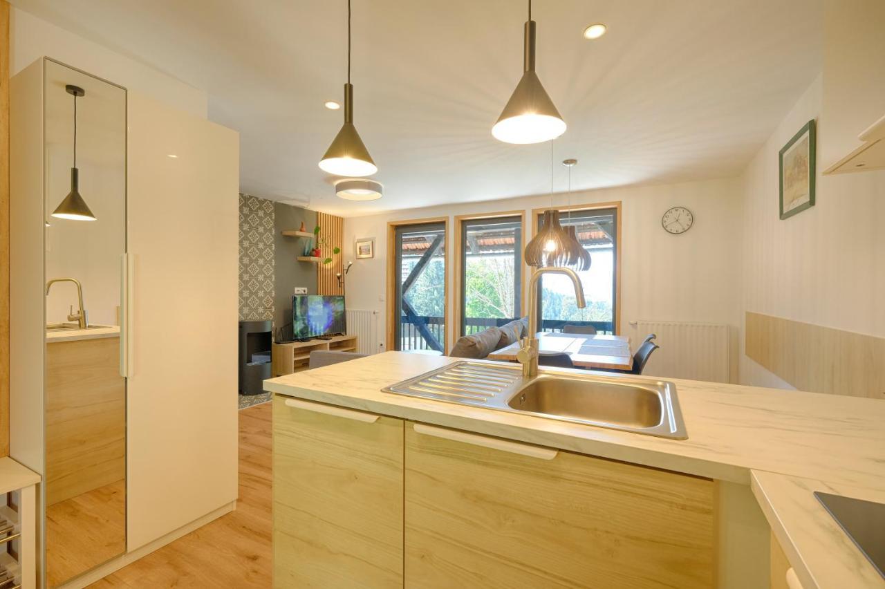 Apartments Pri Fencu 耶塞尼采 外观 照片