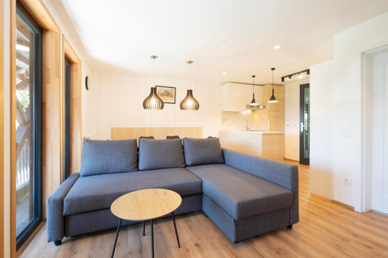 Apartments Pri Fencu 耶塞尼采 外观 照片