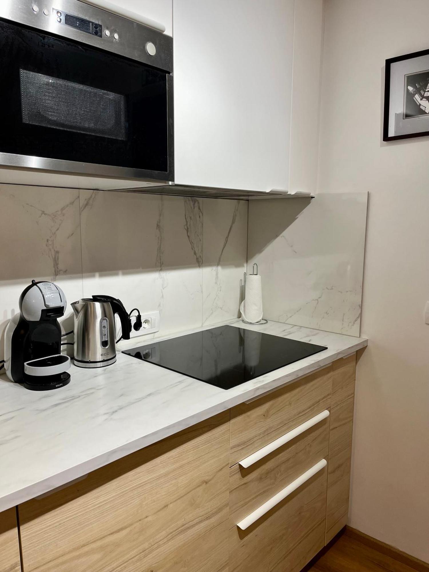 Apartments Pri Fencu 耶塞尼采 外观 照片